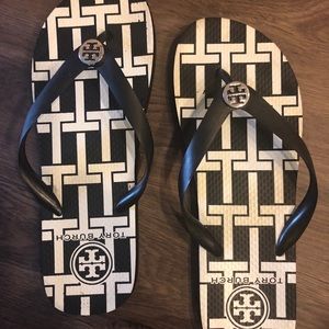 Tory Burch Flip Flops Size 9